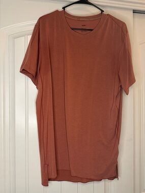 Nike Yoga Men's Short-Sleeve Crew Tee in pale red